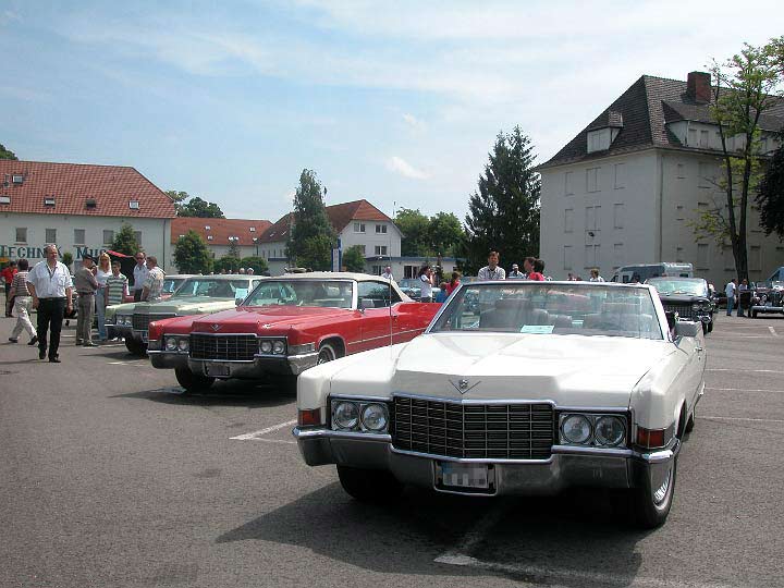 Speyer_250508_021.JPG - Präsentation der Cadillacs beim Technik Museum Speyer